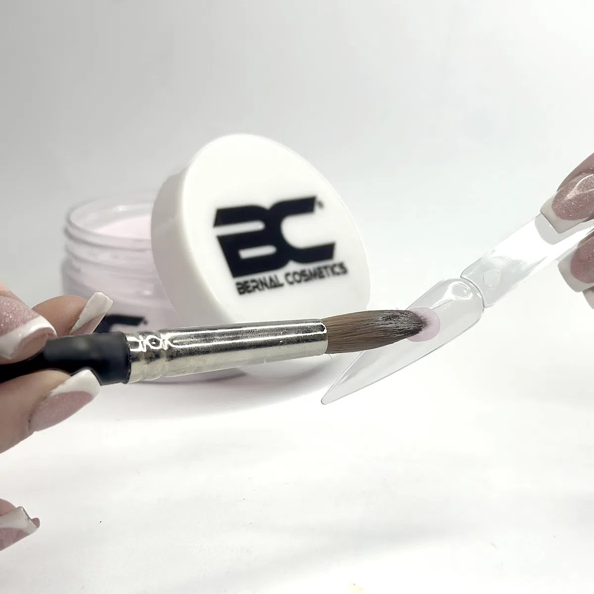 Polvo Acrílico - SOFT PINK (Rosa Suave) 200g | Acryl Powder SOFT PINK | Bernal Cosmetics