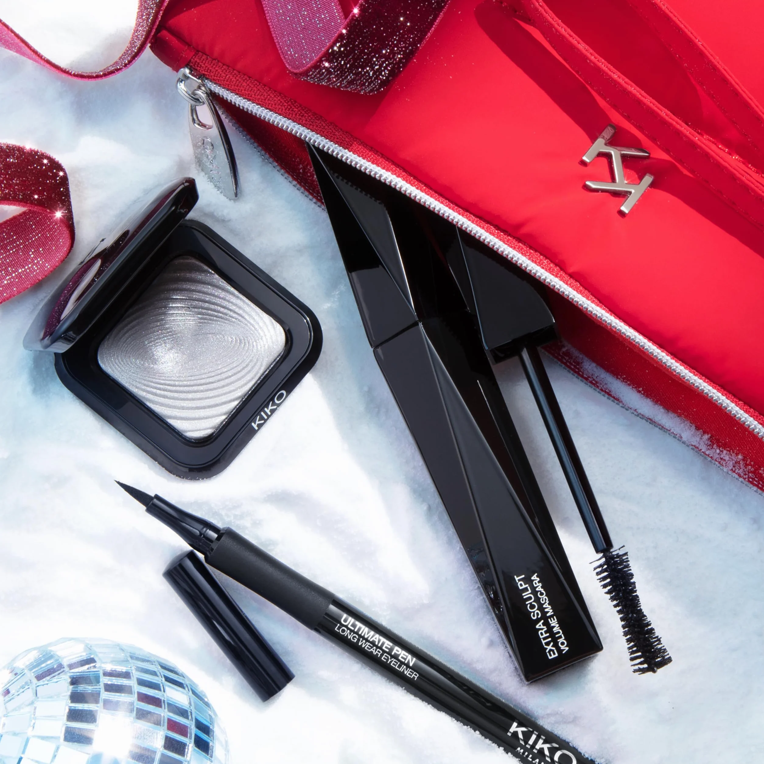 KIKO Milano Snow-Kissed Holiday Jingle Trio Eyes Gift Set, Kit De Regalo Para Ojos: Máscara De Pestañas Efecto Volumen, Rotulador Delineador Y Sombra De Ojos Metalizada