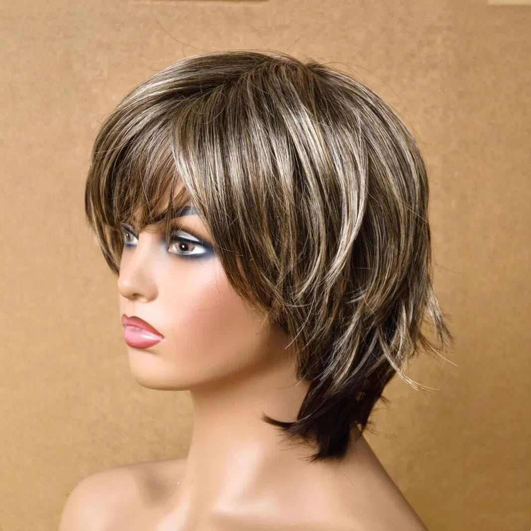 Pelucas sintéticas cortas y rizadas de corte pixie con gorro de peluca para mujer (Castaño Rubio Mixto)