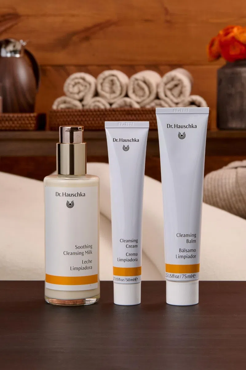 Dr. Hauschka Soothing Leche Limpiadora - 145 ml