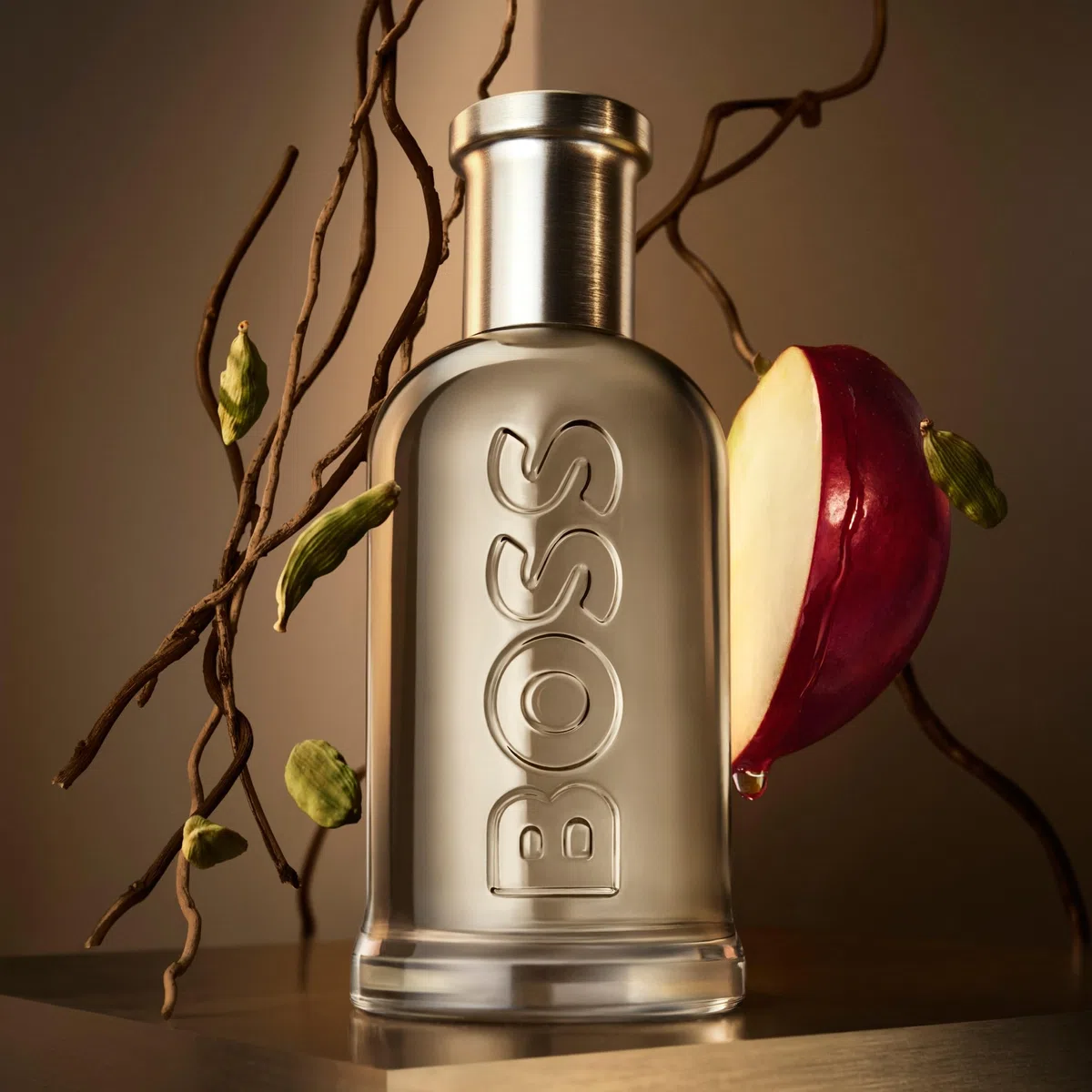 BOSS Bottled Eau de Parfum para hombres 200 ml | Fragancia amaderada ambarina y especiada | Atemporal y de larga duración
