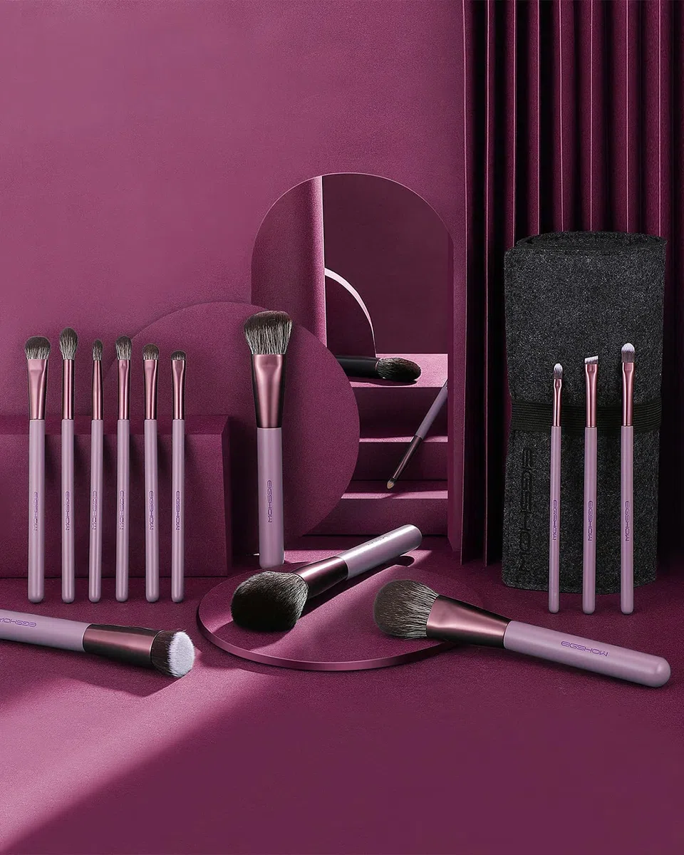 EIGSHOW Juegos de brochas de maquillaje, 15 brochas de maquillaje veganas esenciales, juego de brochas de maquillaje de calidad artesanal incluye 7 juegos de brochas de sombra de ojos Vital