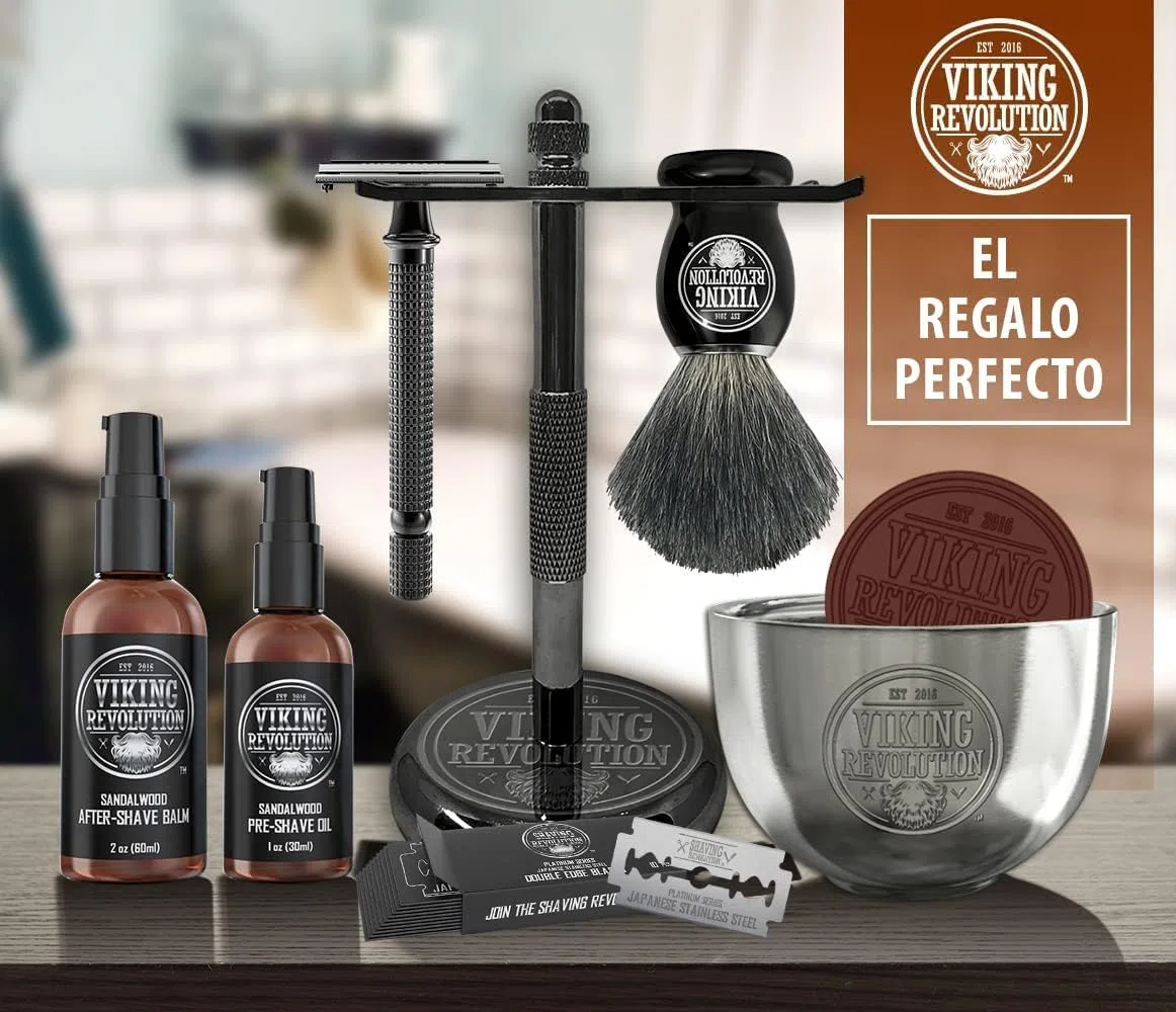Viking Revolution - Kit de Afeitado de Lujo - Regalo Hombre - Incluye Maquinilla, Soporte, Tazón, Bálsamo, Aceite Pre-Afeitado y Brocha de Tejón - Perfecto Set de Afeitado