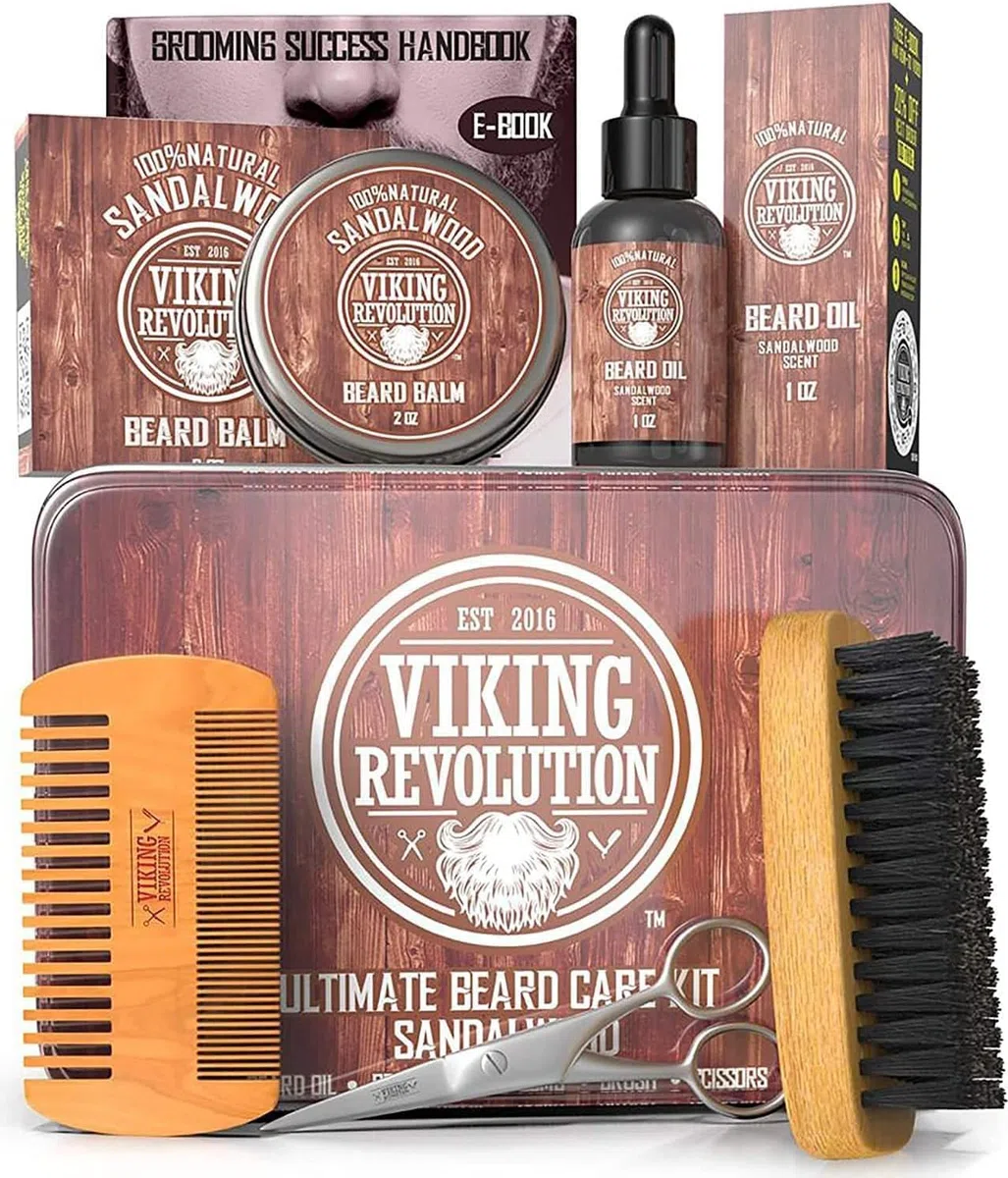 Viking Revolution Kit de Barba y Bigote Para Hombre - Juego Champú, Cepillo Cerdas de Jabalí, Peine de Madera, Bálsamo de Sándalo, Aceite, Tijeras