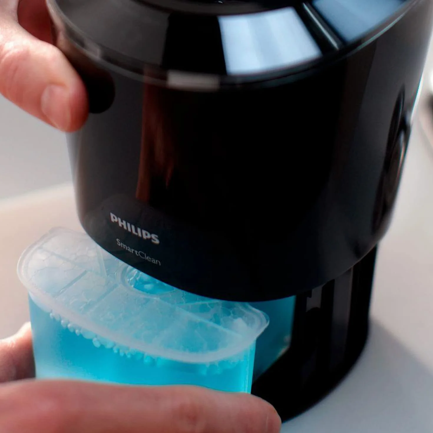 Philips JC302/50 - Cartuchos de limpieza con sistema de filtro dual y lubricacion activa, refrescantes, 2 unidades