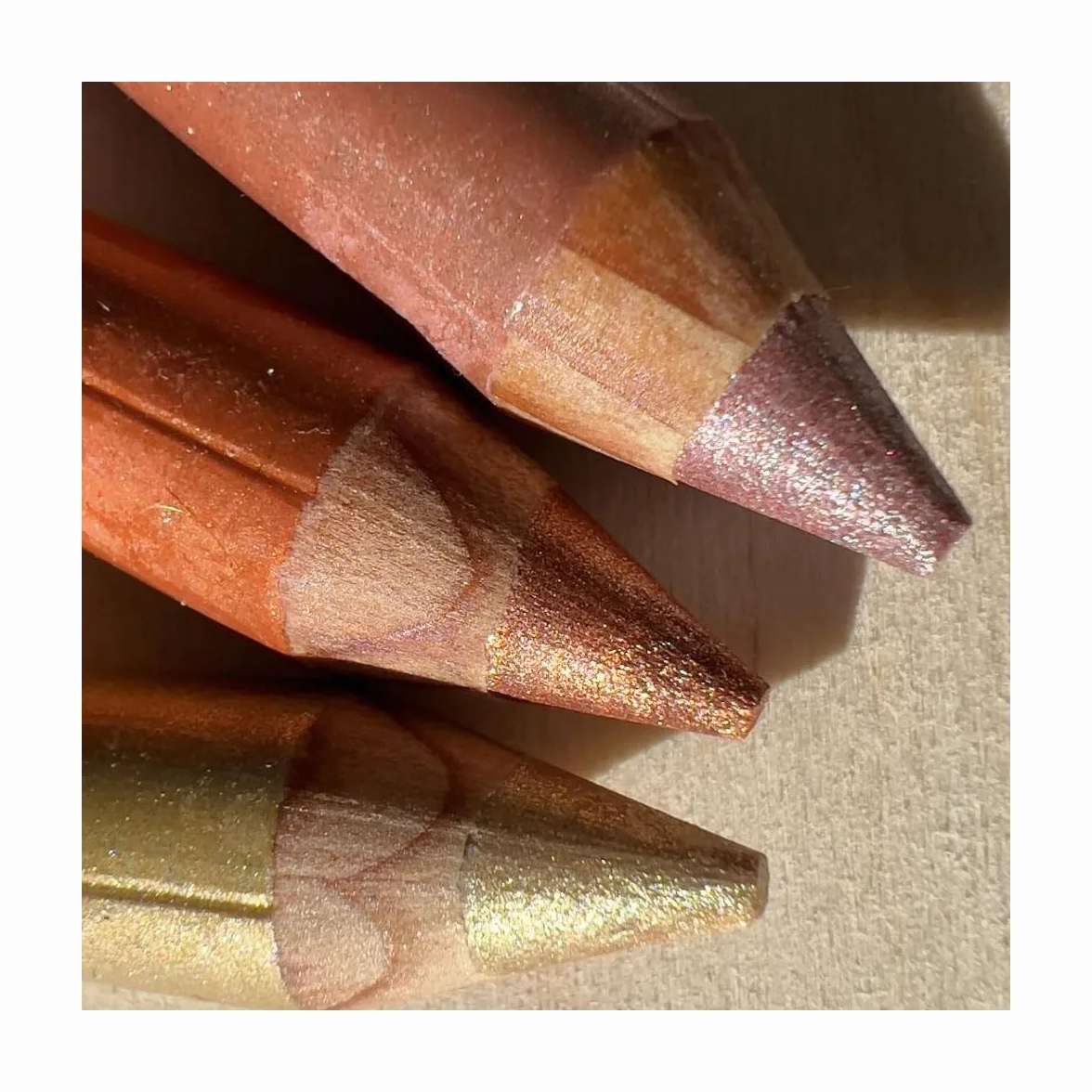 Lápices de maquillaje para niños con lentejuelas Jumbo Bio - Cobre, Oro, Rosa - Certificados Cosmos Organic - Namaki