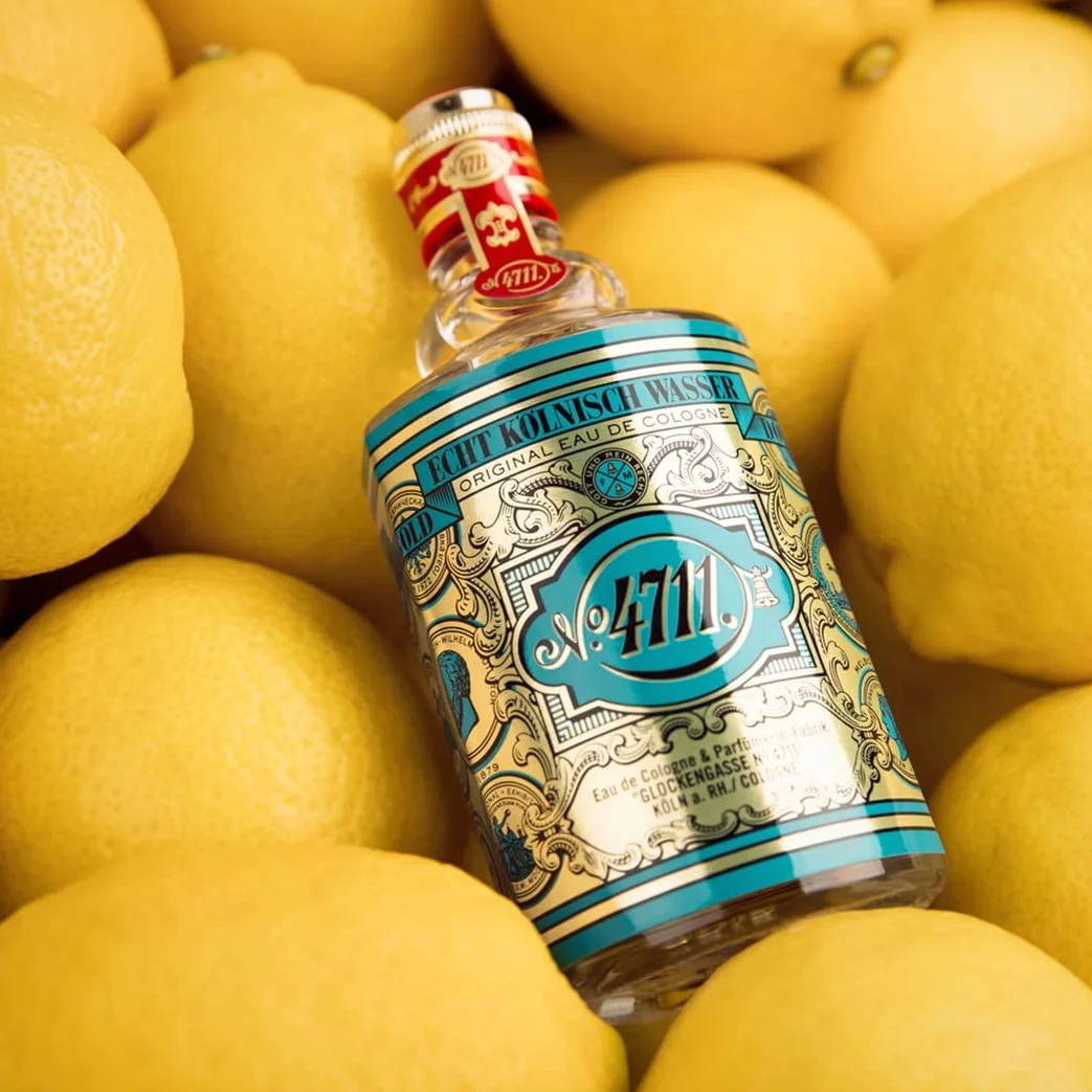 4711® Original Eau de Cologne | Eau de Cologne en frasco Molanus de 400 ml - clásico perfume en un frasco icónico - fragancia característica - unisex - para el bienestar del cuerpo, la mente y el alma