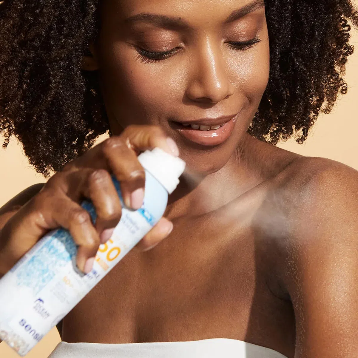 Sensilis - Duplo Body Spray Dry Touch SPF50, Protector Solar, con Ácido Hialurónico, Vitamina E y Aloe Vera, Calma, Hidrata, con Efecto Antioxidante, Apto en Pieles de Fototipos II y III - 2 x 200 ml
