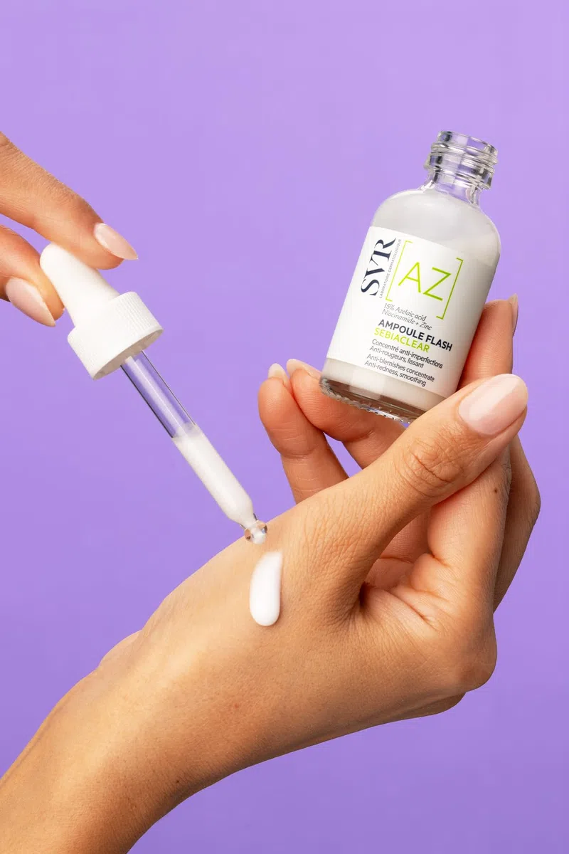 SVR - Ampolla Sebiaclear Flash - Gama Sebiaclear – Sérum anti-imperfecciones y anti-enrojecimiento – Para piel propensa al acné – Ácido azelaico 15%, Niacinamida – 30 ml