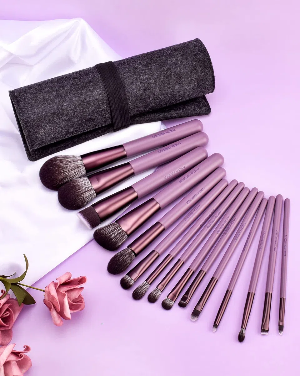 EIGSHOW Juegos de brochas de maquillaje, 15 brochas de maquillaje veganas esenciales, juego de brochas de maquillaje de calidad artesanal incluye 7 juegos de brochas de sombra de ojos Vital