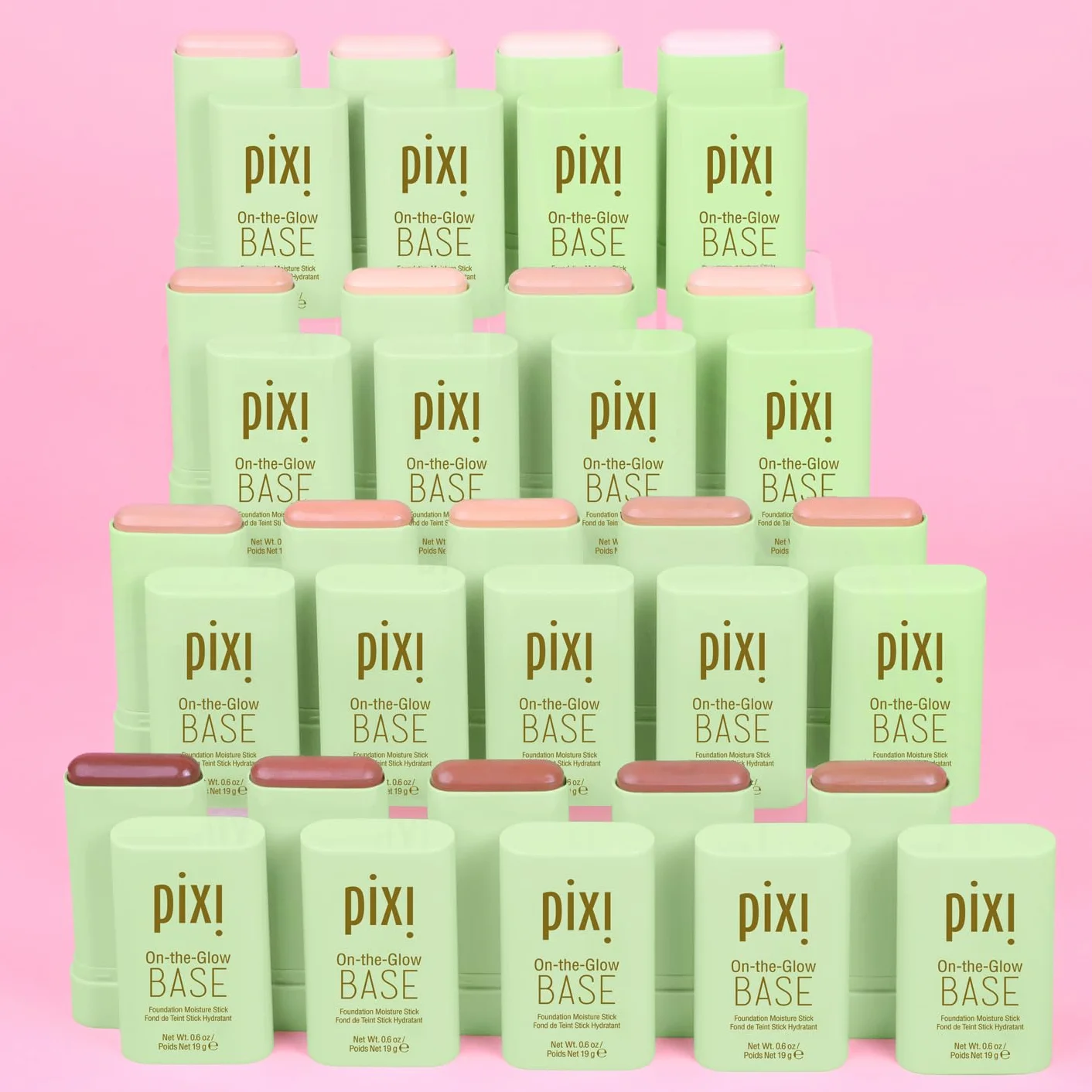 Pixi Beauty On-the-Glow Base | Base de Maquillaje Hidratante con Color | En el Color "Beige": Tono Medio, Neutro | 0.6 oz/19g